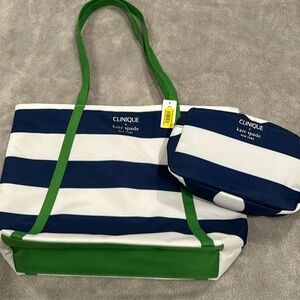 Clinique tote and makeup bag with mini Clinique products NWT